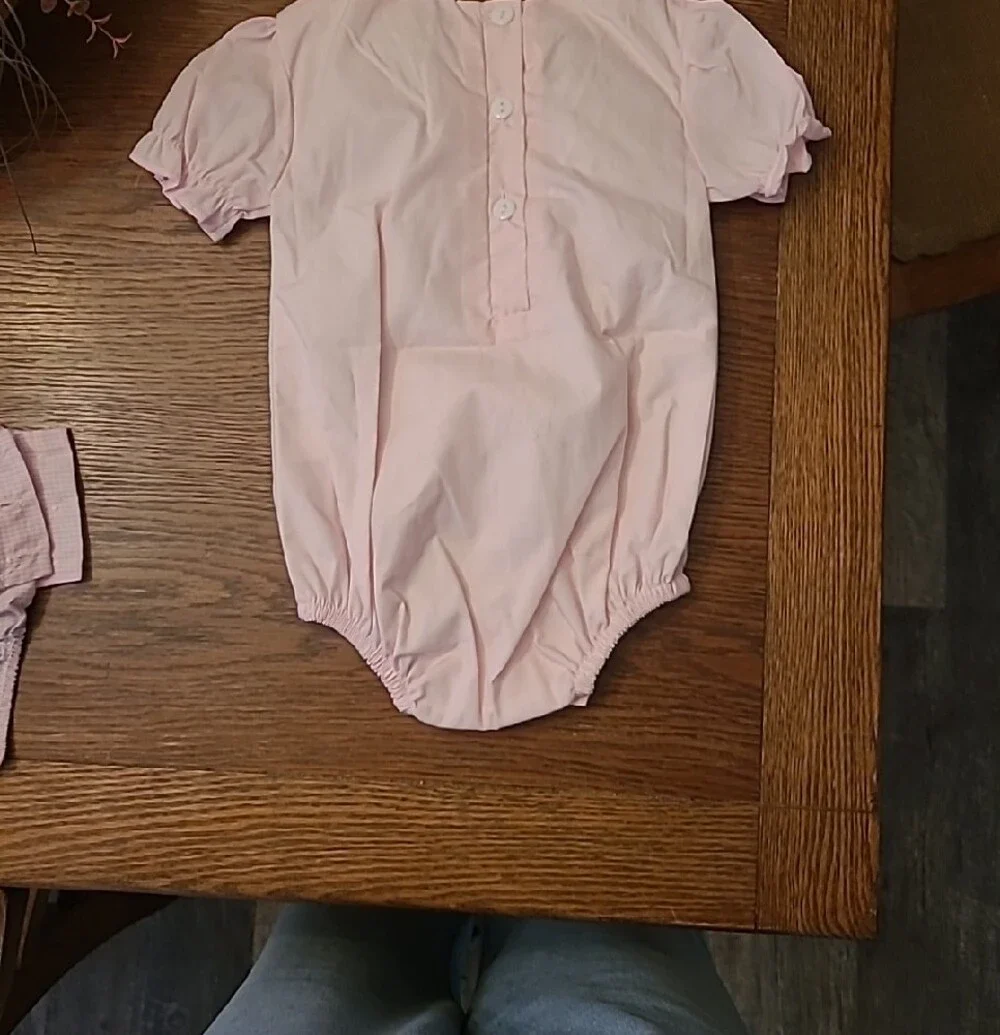 The OAKS APARREL Pink Holiday Embroidered Girls' Bodysuit
